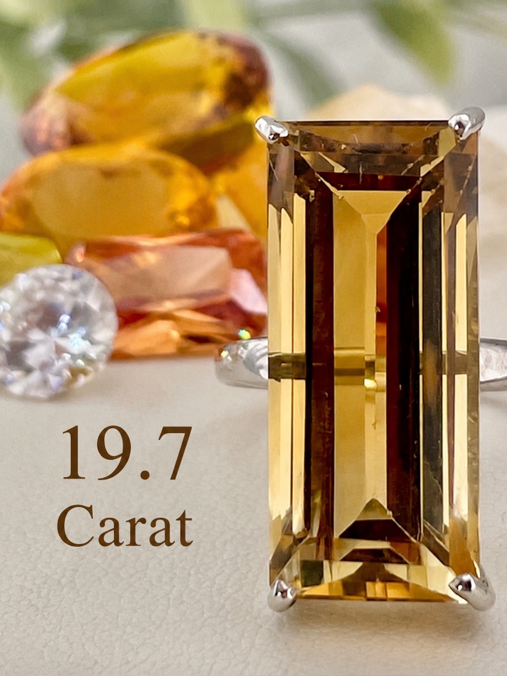Big Golden Citrine‼️. 14k on 925 ring